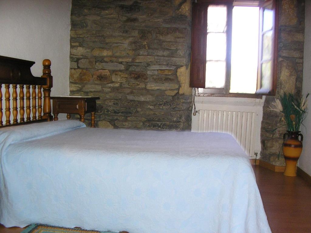 Отель Casa De Rodriguez Сабугос Номер фото